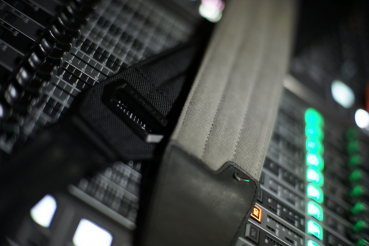 GruvGear FABRK Strap Xtra Long Tail black